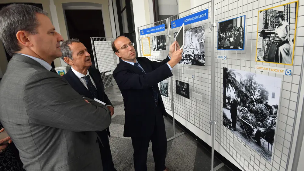 La mostra "L'Italia in Europa - L'Europa in Italia" a Milano La mostra "L'Italia in Europa - L'Europa in Italia" a Milano