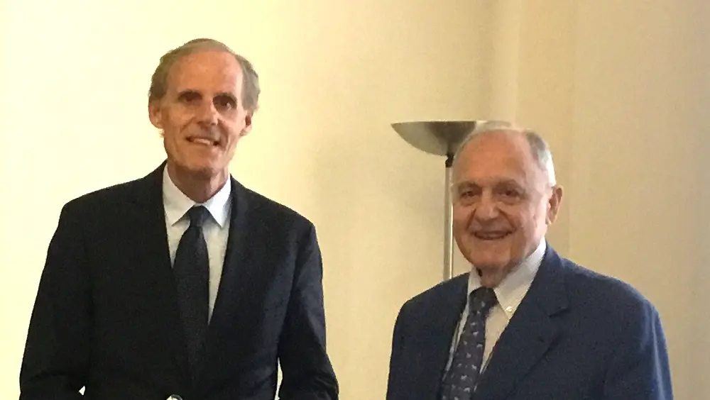 Ministro Savona incontra l’Ambasciatore di Francia, Christian Masset Ministro Savona incontra l’Ambasciatore di Francia, Christian Masset