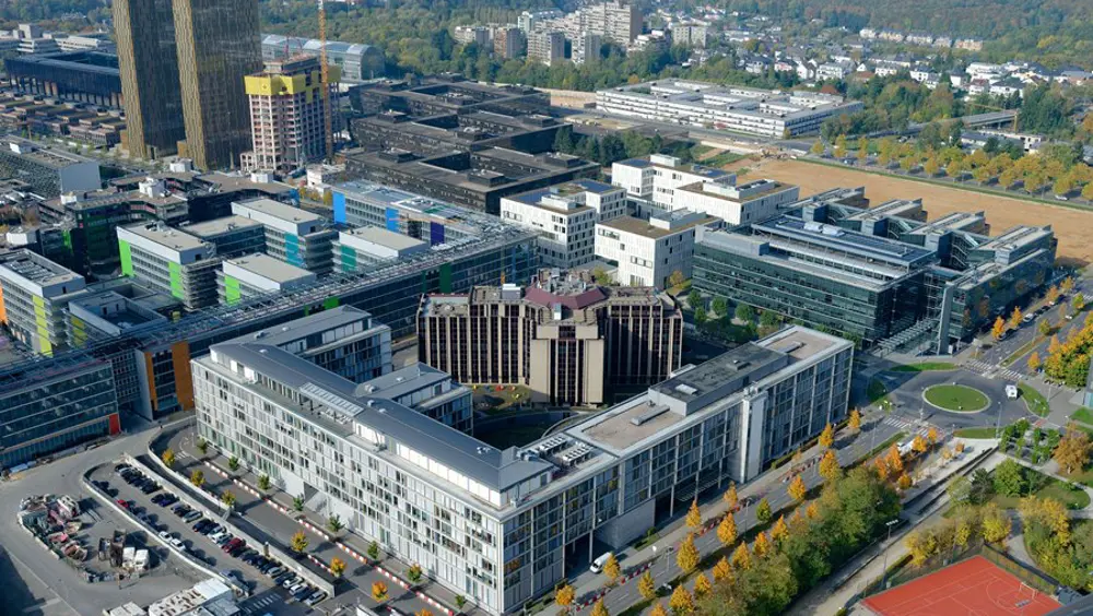 Tirocini alla Corte dei Conti europea Tirocini alla Corte dei Conti europea