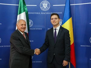  Paolo Savona e Victor Negrescu