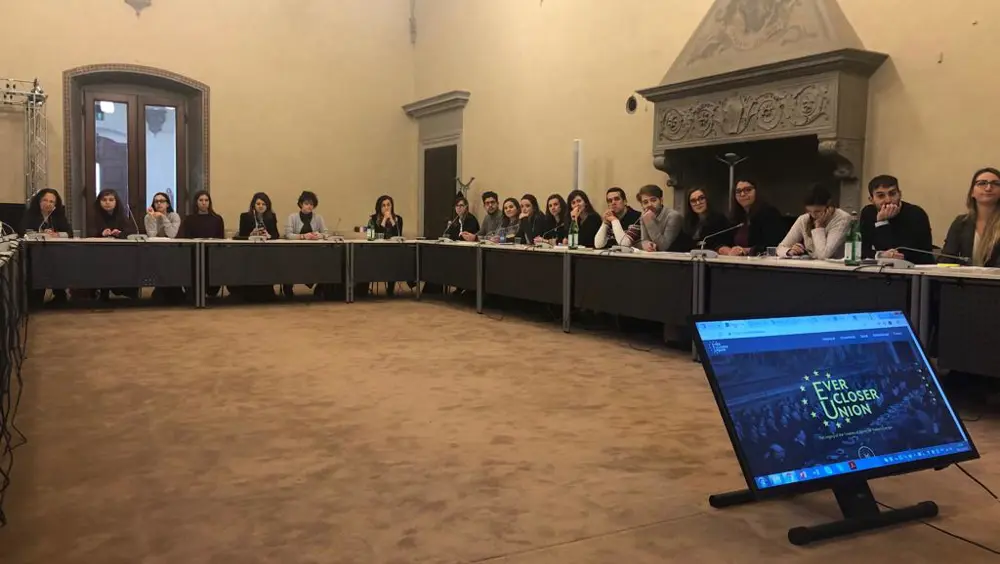 Ever Closer Union, le ricerche degli studenti Ever Closer Union, le ricerche degli studenti