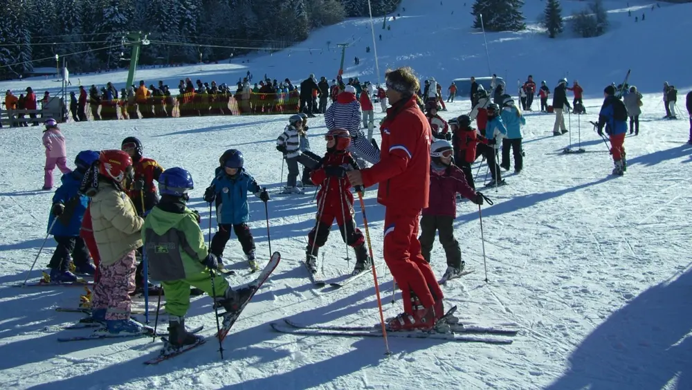 Maestri di sci, prova di formazione comune per facilitare la mobilità nell'UE Maestri di sci, prova di formazione comune per facilitare la mobilità nell'UE