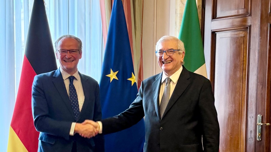 Italia-Germania, Ministro Foti "Rafforzata cooperazione su competitività e industria UE"