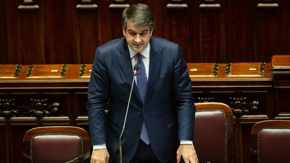 Ministro Fitto: "Governo assicura piena implementazione PNRR entro il 30 giugno 2026"