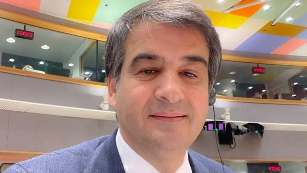 Fitto: "Inizio nuovo percorso su risparmio energetico ed energia pulita" Fitto: "Inizio nuovo percorso su risparmio energetico ed energia pulita"