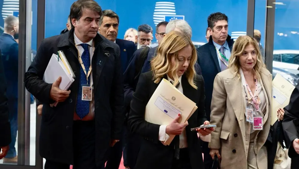 Ministro Fitto: "Risultati molto importanti per l'Italia al Consiglio europeo" Ministro Fitto: "Risultati molto importanti per l'Italia al Consiglio europeo"