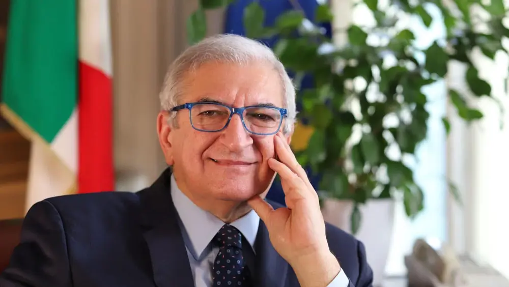 Nucleare: Ministro Foti, colloqui Usa-Iran a Roma confermano centralità Italia Nucleare: Ministro Foti, colloqui Usa-Iran a Roma confermano centralità Italia