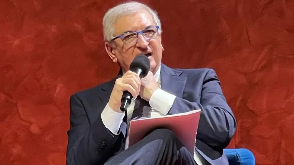 Immigrazione, Ministro Foti: Presidente Meloni guida strategia comune UE Immigrazione, Ministro Foti: Presidente Meloni guida strategia comune UE