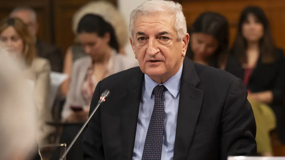 CIAE: Foti, confronto per definire priorità Italia per il prossimo bilancio UE CIAE: Foti, confronto per definire priorità Italia per il prossimo bilancio UE